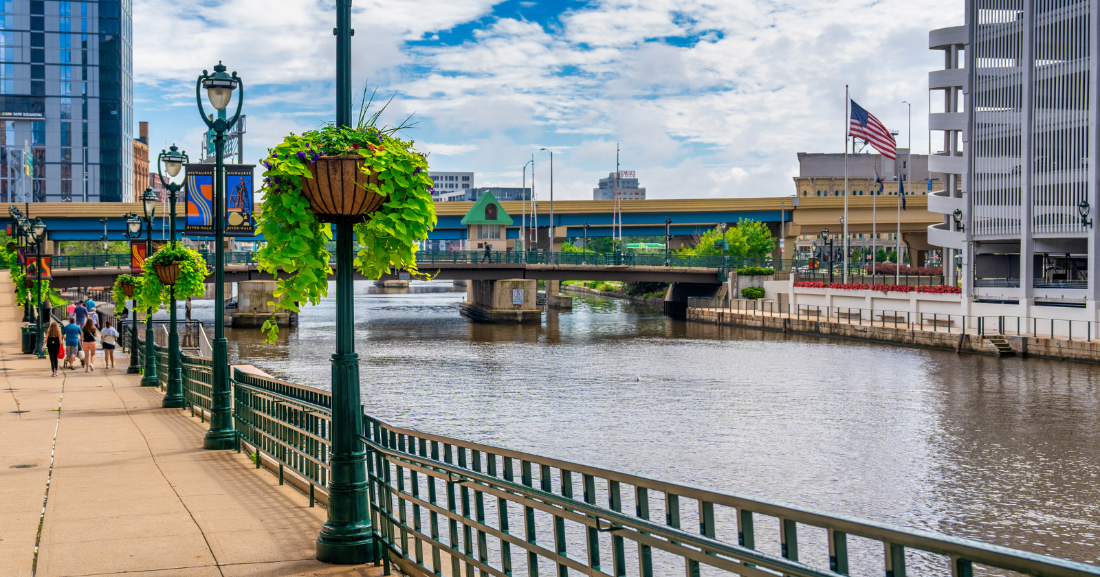 Milwaukee community center offering drug intervention support